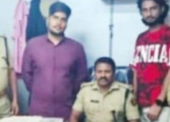 கோவை – கேரளா எல்லையில் அதிரடி: அரசுப் பேருந்தில் கடத்தப்பட்ட ரூ. 8 கோடி மதிப்பிலான தங்கம் பறிமுதல்