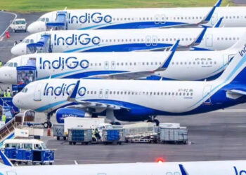 தமிழகத்தில் இண்டிகோ விமான சேவைகள் குறைப்பு : வெளியேறும் திட்டமா ?