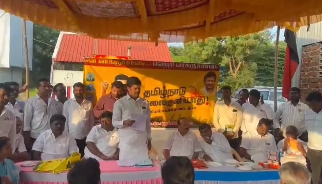 வானூரில் “என் வாக்குச்சாவடி வெற்றி வாக்குச்சாவடி” ஆலோசனை கூட்டம்