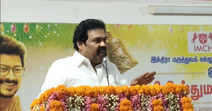 திருவள்ளூரில் கிறிஸ்துமஸ்விழா முன்னிட்டு மதபோதகர்களுக்கு சட்டமன்ற உறுப்பினர் V.G.ராஜேந்திரன் நலத்திட்டஉதவி