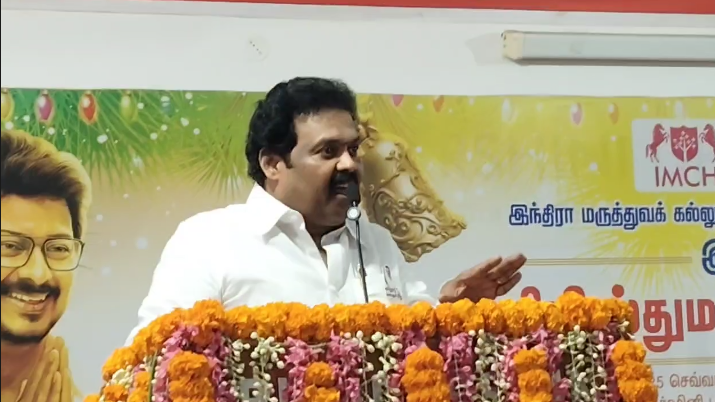 திருவள்ளூரில் கிறிஸ்துமஸ்விழா முன்னிட்டு மதபோதகர்களுக்கு சட்டமன்ற உறுப்பினர் V.G.ராஜேந்திரன் நலத்திட்டஉதவி