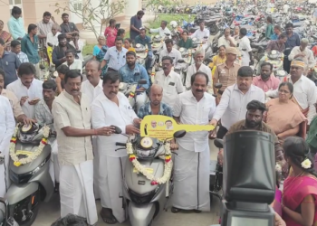 சீரமைப்புபணிக்காகமூடப்பட்டரயில்வேமேம்பாலம்ஜனவரி 5ஆம்தேதிதிறக்கஉள்ளதாகதகவல்