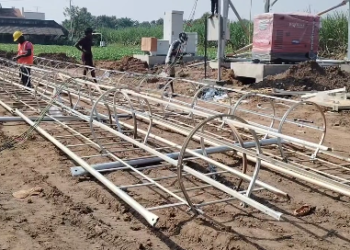 பனையபுரத்தில் டவர் அமைக்க எதிர்ப்பு தெரிவித்து TVK-தினர் டவர் அமைக்கும் பணி