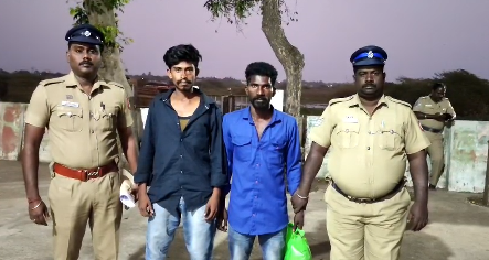தரங்கம்பாடி அருகே 2 இருச்சகர வாகனங்களை திருடி சென்ற 2 வாலிபர்களை கைது