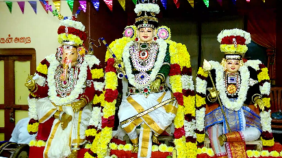 மன்னார்குடி அருகே குத்து விளக்கு பூஜை