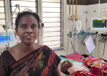 பேங்க் புக்ல கரப்ஷன் பண்ண போயிருந்தேன்! சாப்பாடு போட ஆள் இல்ல என மனதை உருக்கும் சம்பவம்