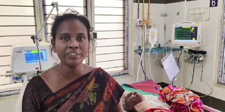 பேங்க் புக்ல கரப்ஷன் பண்ண போயிருந்தேன்! சாப்பாடு போட ஆள் இல்ல என மனதை உருக்கும் சம்பவம்