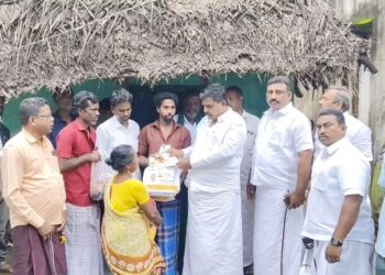 பூம்புகார் சட்டமன்ற தொகுதிக்கு உட்பட்ட டிட்வா புயலால் பாதிக்கப்பட்ட பகுதிகளில் நேரில் பார்வையிட்டு நிவாரண உதவி