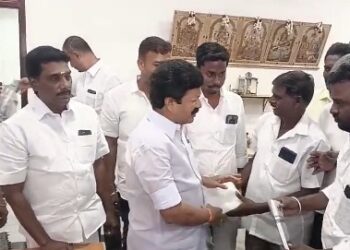 கொங்கரம்பட்டு ஊராட்சியிருந்து கவுன்சிலர் சுகுமார் தலைமை DMK,MDMK,விசிக,உள்ளிட்ட மாற்று கட்சி ADMKவில் இணைத்தனர்