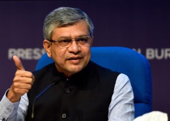 மக்கள் தொகை கணக்கெடுப்புக்கு ரூ. 11,718 கோடி செலவாகும் – அமைச்சர் அஸ்வினி வைஷ்ணவ்