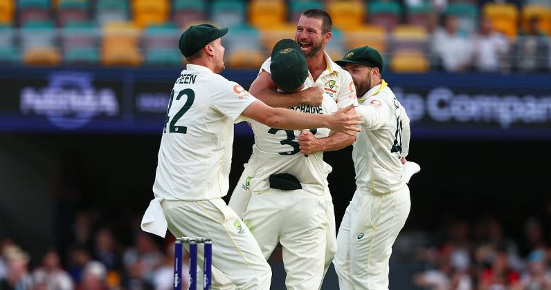 ஆஸி இங்கி டெஸ்ட் – ஆஸ்திரேலியா அணி வெற்றி