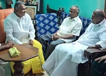 தவெக தலைவர் விஜயின் புதுச்சேரி நகர்வலம் : முதல்வரை சந்தித்த பொதுச் செயலாளர் ஆனந்த்