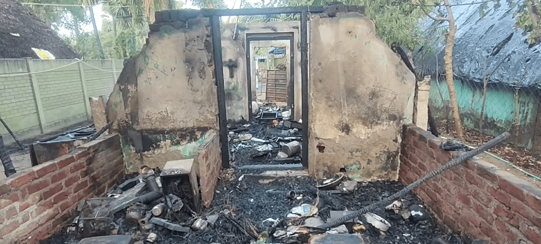 தரங்கபாடி அருகே கூரை வீட்டில் தீ விபத்து – வீட்டில் உள்ள பொருட்கள் முற்றிலுமாக சேதம்