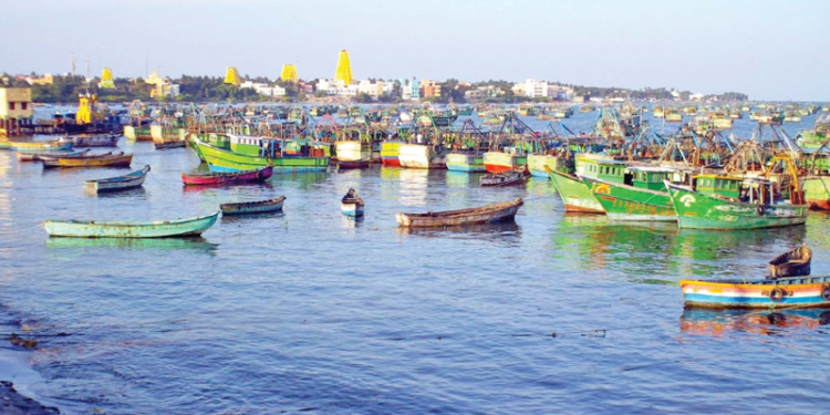 இவர்களுக்கா நாம் உதவி செய்தோம் குமுறும் தமிழக மீனவர்கள்