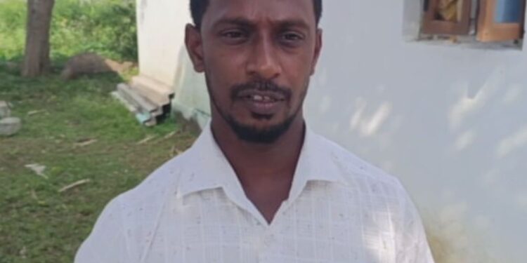 செய்றது கூலி வேலை 18 கோடி ஜிஎஸ்டி வரி – அதிர்ந்து போன பிரியாணி மாஸ்டர்