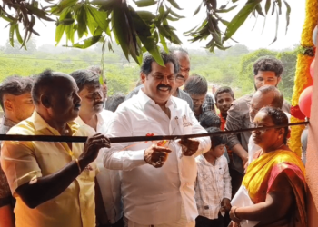 சமுதாய கூட சமையல் பரிமாறும் அறை மற்றும் பேவர் பிளாக் நடைபாதை – திருவள்ளூர் சட்டமன்ற உறுப்பினர் திறந்து வைத்தார்