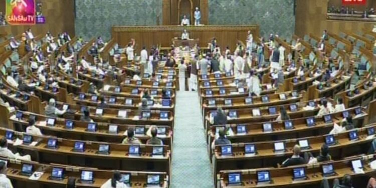 திருப்பரங்குன்ற தீப விவகாரம் – நாடாளுமன்றத்தில் திமுக வெளிநடப்பு