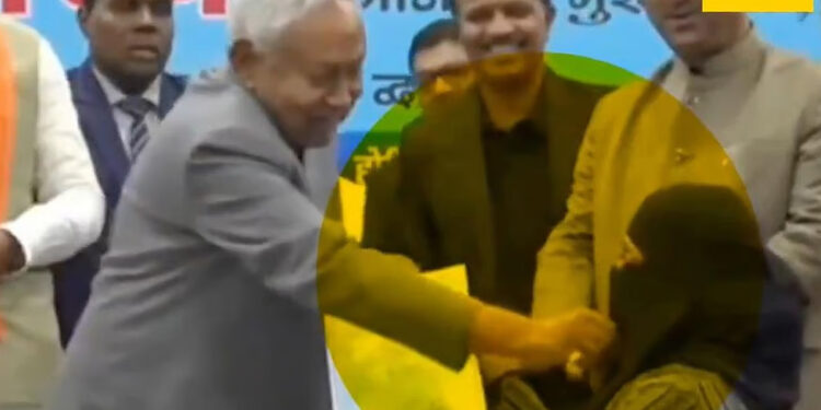 நியமன நிகழ்ச்சியில் சர்ச்சை ; பெண் மருத்துவரின் ஹிஜாப் விவகாரத்தில் சிக்கிய நிதிஷ் குமார்