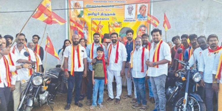 “ராயல்” பரிசுகள் ஜல்லிக்கட்டுப் பேரவையில் த.வெ.க-வின் அதிரடி