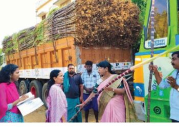 ரூ.3000 ரொக்கத்துடன் பொங்கல் பரிசுத் தொகுப்பு டோக்கன் விநியோகம் – கலெக்டர் ஆய்வு!