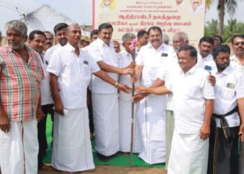 காங்கேயத்தில் புதிய திட்டங்கள் நவீன சந்தை வளாகத்தை திறந்து வைத்தார் அமைச்சர் மு.பெ. சாமிநாதன்!