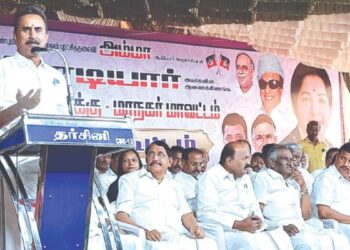 திமுக ஒருமுறை வென்றால் அடுத்த முறை படுதோல்வி அடைவதே வரலாறு எஸ்.பி.வேலுமணி ஆவேச உரை!