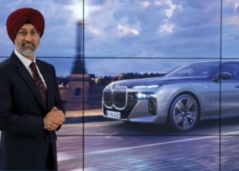 இந்திய சொகுசு வாகன சந்தையில் பிஎம்டபள்யூ அதிரடி: 18,000 கார்கள் விற்பனை செய்து புதிய வரலாற்று சாதனை