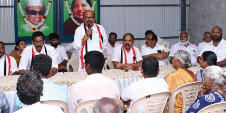 பொள்ளாச்சியில் தேர்தல் வியூகம் மற்றும் பூத் கிளை நிர்வாகிகள் ஆலோசனைக் கூட்டம்!