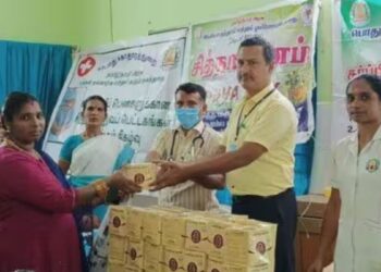 தேசிய சித்த மருத்துவ தினம் கர்ப்பிணிகளுக்கு ‘மகப்பேறு சஞ்சீவி பெட்டகம்’ வழங்கி சிறப்பு வழிபாடு