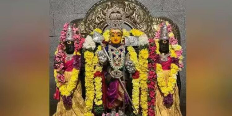 வால்பாறை சுப்பிரமணிய சுவாமி கோயிலில் மார்கழி கிருத்திகைச் சிறப்பு வழிபாடு திரளான பக்தர்கள் பங்கேற்பு.