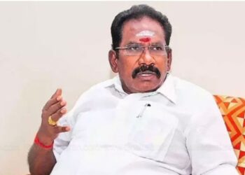 “மின்மினி பூச்சிகள் வெளிச்சம் தராது”: தவெக தலைவர் விஜய்க்கு செல்லூர் ராஜூ அதிரடி பதிலடி!