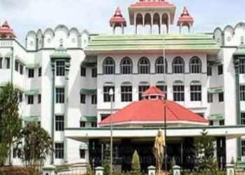 தாமிரபரணி நதியை மீட்டெடுக்க ‘இந்தியாவின் நீர் மனிதர்’ ராஜேந்திர சிங்கை நியமித்து உயர் நீதிமன்றம் அதிரடி!