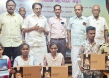 அறிவாற்றலை வளர்த்துக்கொள்ள மடிக்கணினிகளை நல்வழியில் பயன்படுத்துங்கள் கே.கே.எஸ்.எஸ்.ஆர். ராமச்சந்திரன் அறிவுரை!