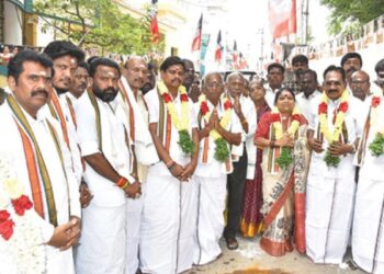 மதுரை 66-வது வார்டில் புதிய பேவர் பிளாக் சாலைப் பணி செல்லூர் கே.ராஜூ தொடங்கி வைத்தார்!