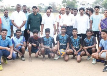 முதலமைச்சர் இளைஞர் விளையாட்டுத் திருவிழாவைத் தொடங்கி வைத்தார் அமைச்சர் ஆர்.ராஜேந்திரன்!