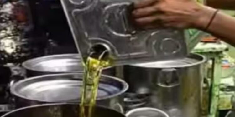 சில்லறை எண்ணெய் விற்பனைக்குத் தடை விதிமீறினால் கடும் நடவடிக்கை என உணவு பாதுகாப்புத் துறை எச்சரிக்கை