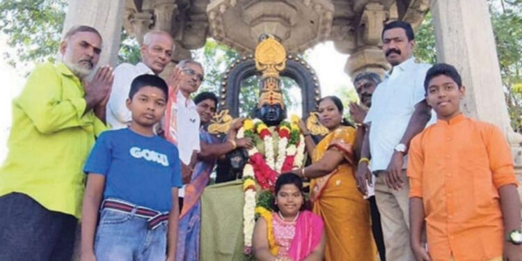 தமுக்கம் தமிழன்னை சிலைக்கு மாலை அணிவித்து மரியாதை: மதுரையில் வள்ளலார் மையத்தின் சார்பில் சுறவத் திருநாள் பொங்கல் விழா எழுச்சி