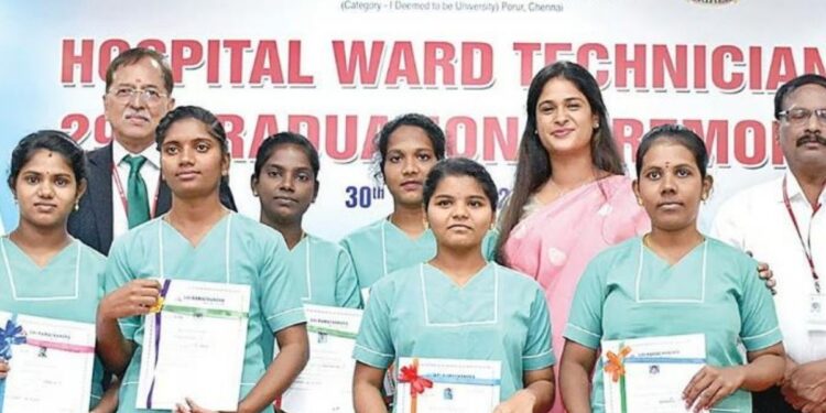 பிஞ்சுயிர்களைக் காக்கும் பெரும் பணி… ஸ்ரீராமச்சந்திரா மருத்துவப் பல்கலைக்கழகத்தில் பச்சிளம் குழந்தைகள் நல பணியாளர்களுக்குப் பட்டமளிப்பு!