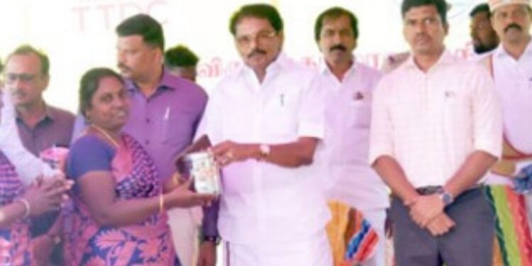 “450 ஊராட்சிகளிலும் சமத்துவப் பொங்கல்” – அமைச்சர் கே.கே.எஸ்.எஸ்.ஆர். ராமச்சந்திரன் உரை!