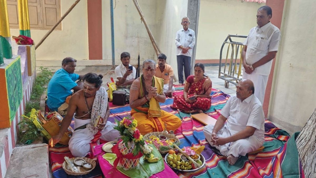 தைப்பூசத் திருவிழாவிற்கு பழனி வீரதுர்க்கை அம்மன் கோவிலில் லோகக்ஷேம சிறப்பு யாகம்!