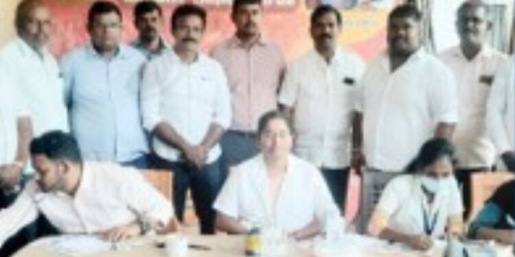 “நேதாஜி வழியில் மக்கள் சேவை”: வத்தலகுண்டு இலவசப் பொது மற்றும் கண் மருத்துவ முகாம்!