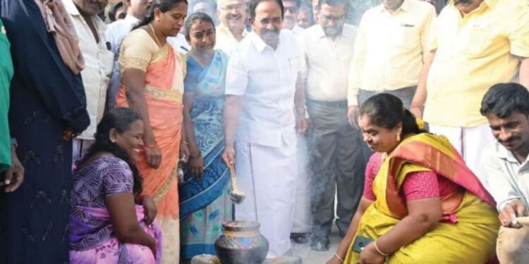 குமரகிரி ஏரி பூங்காவைத் திறந்து வைத்தார் அமைச்சர் இரா.ராஜேந்திரன்