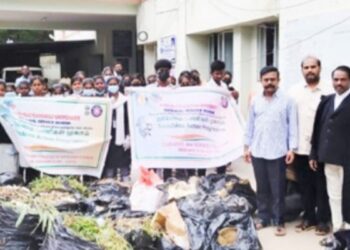 திருமங்கலத்தில் ‘ஸ்வச்சதா’ விழிப்புணர்வு: 200 மாணவர்கள் பங்கேற்ற தூய்மைப்பணி முகாம்!