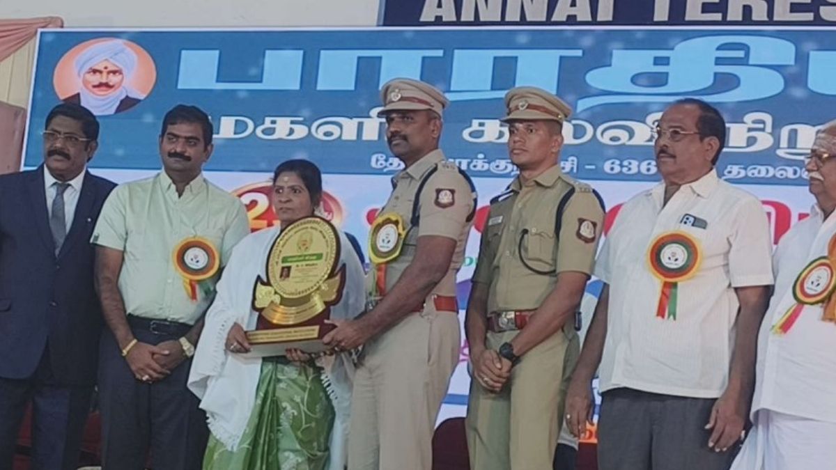 பாரதியார் மகளிர் கல்லூரியில் பொங்கல் மற்றும் ஆண்டு விழா – டிஎஸ்பி பரிசுகளை வழங்கினார்!