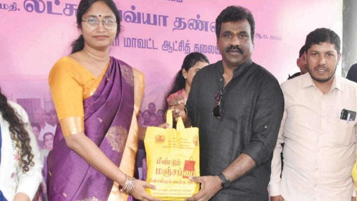 நீலகிரியில் சுற்றுச்சூழல் பாதுகாப்புடன் பொங்கல் திருவிழா பொங்கல் வழங்கி கலெக்டர் அசத்தல்!