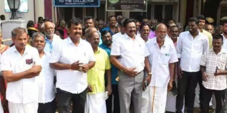 கானாடுகாத்தானில் விமான பயிற்சி நிலையத்திற்கு நிலம் எடுப்பதா? பழையூர் கிராம மக்கள் அதிரடி புகார்!