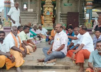 பழனி நெய்க்காரப்பட்டியில் ஜனவரி 17-ல் பிரம்மாண்ட ஜல்லிக்கட்டு: 600 காளைகள் களம் காண ஆயத்தக் கூட்டம் தீவிரம்