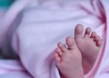 கோவையில் பிறந்த 20 நாட்களில் பால் குடிக்கும்போது புரை ஏறி மூச்சுத்திணறலால் பச்சிளம் பெண் குழந்தை உயிரிழப்பு