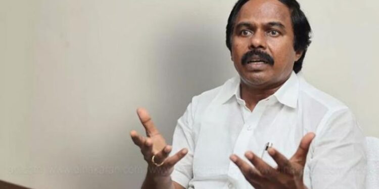 தேசப்பிதா காட்டிய வழியில் சமத்துவப் பயணம்… கன்னியாகுமரியில் அஞ்சலி செலுத்திய அமைச்சர் மனோ தங்கராஜ் அதிமுக, பாஜக மீது தாக்குதல்!