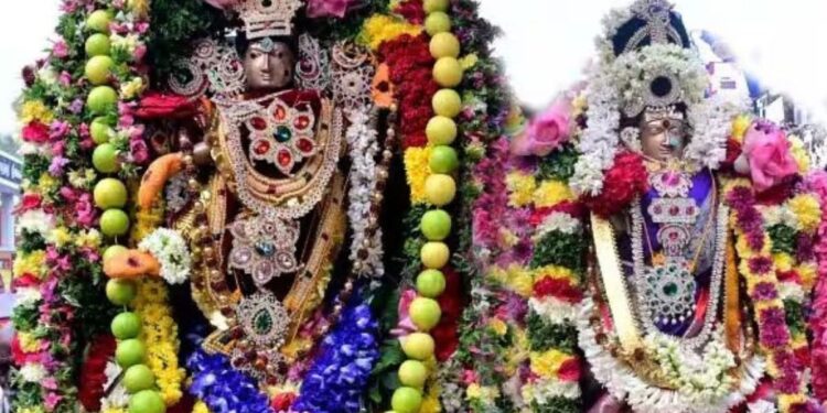 38 ஆண்டுகளுக்குப் பிறகு திருக்கல்யாணம் இளையாத்தங்குடியில் கோலாகலத் தேரோட்டம்!